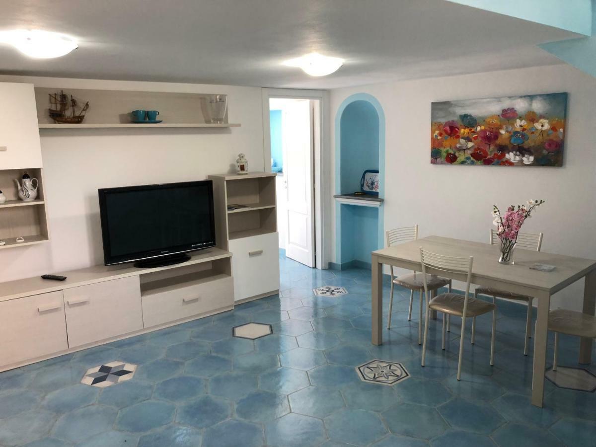 Casa Cucurullo Apartment Прочида Екстериор снимка